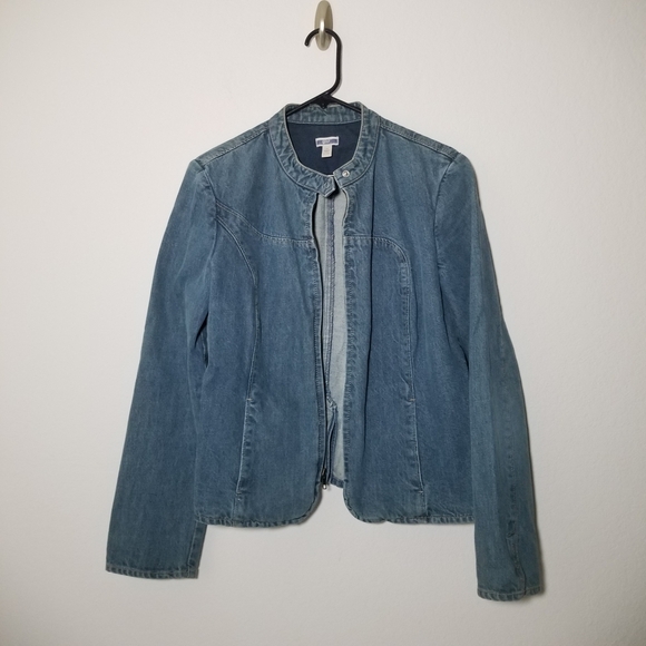GAP Jackets & Blazers - GAP Women's Light Blue Jean Jacket